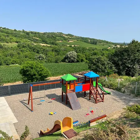 Kaskada 205 * Sremski Karlovci